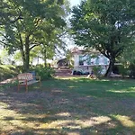 La Chesnaie Bed & Breakfast