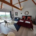 Bed & Breakfast La Chesnaie 3*