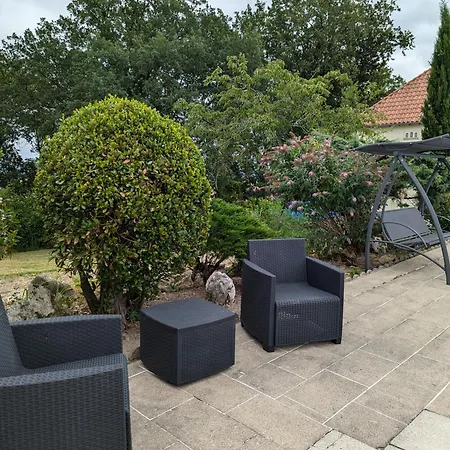 住宿加早餐酒店 La Chesnaie 3*