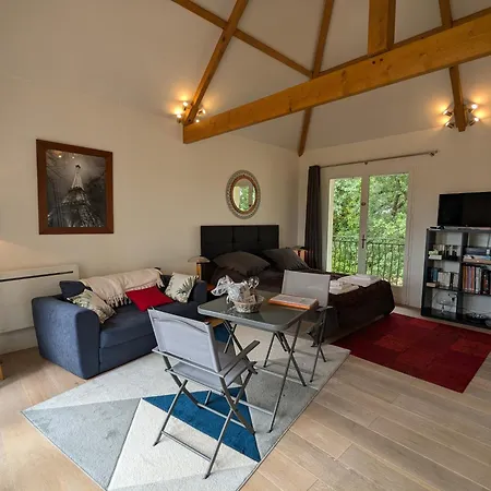 住宿加早餐酒店 La Chesnaie 3*